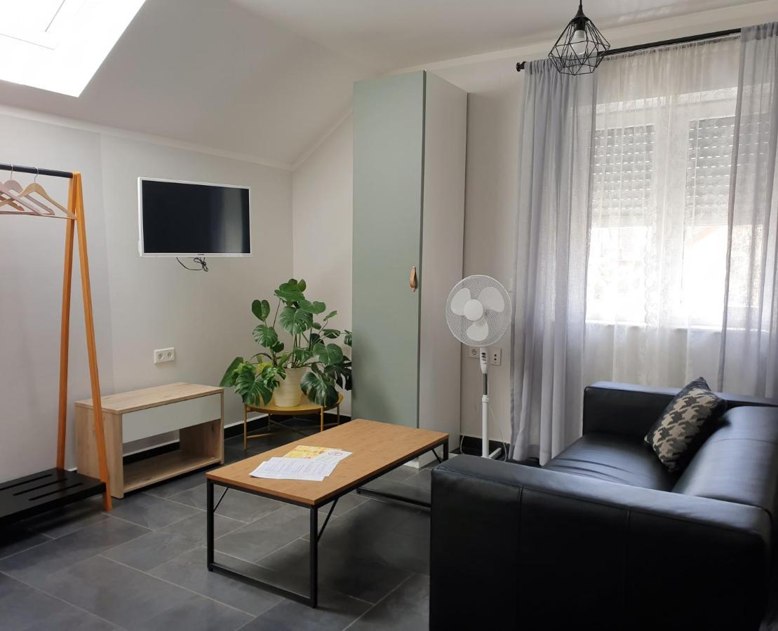Oleander Hof Aparthotel Hochstadt  Buitenkant foto