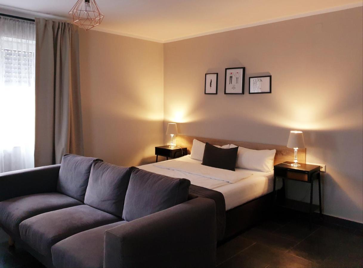 Oleander Hof Aparthotel Hochstadt  Buitenkant foto